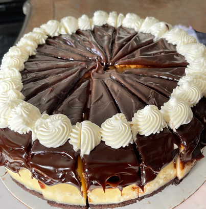 Hot Fudge Brownie cheesecake